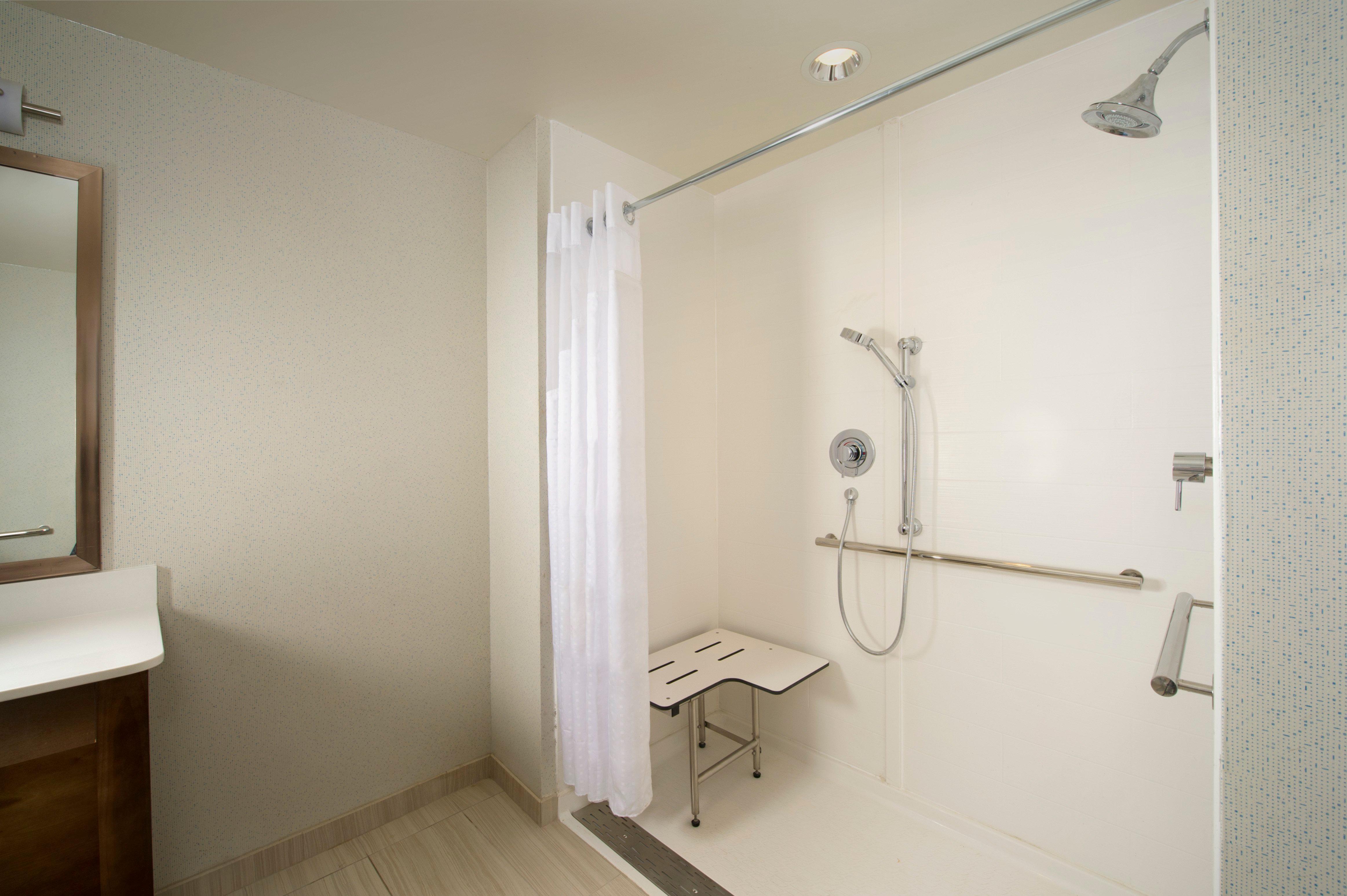 Holiday Inn Express & Suites Bay City By Ihg Ngoại thất bức ảnh